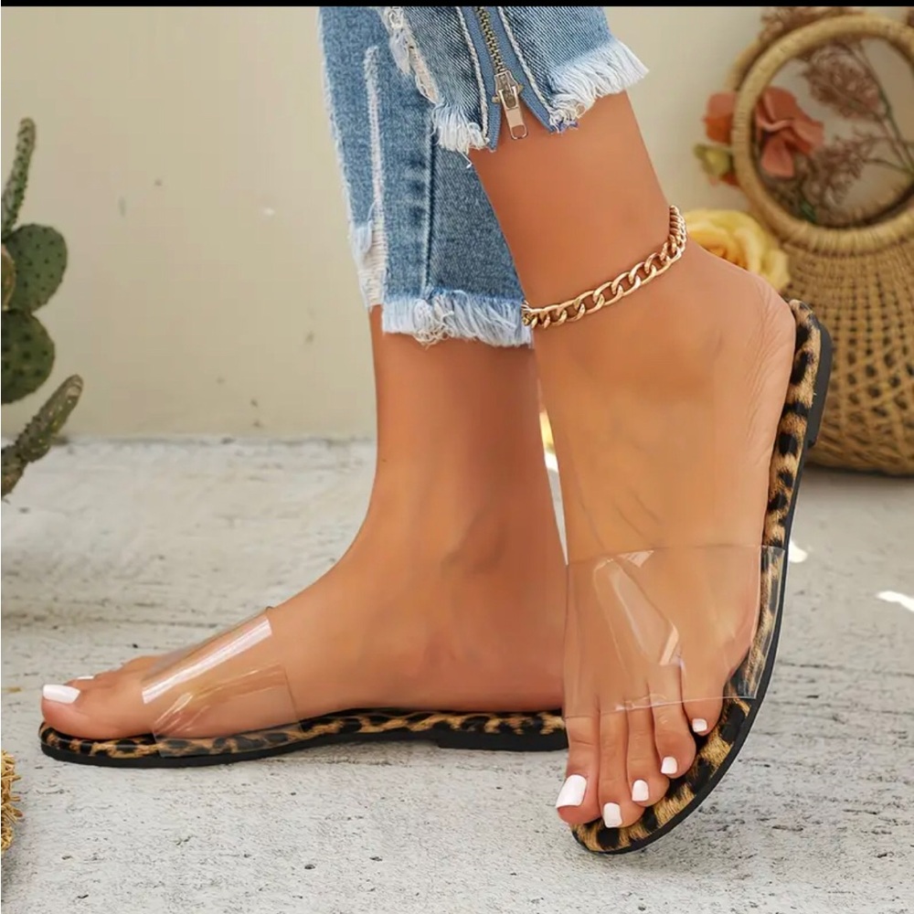 Women’s Clear Slide Round Toe One Band Flat leopard Open Toe Slip Sandals
